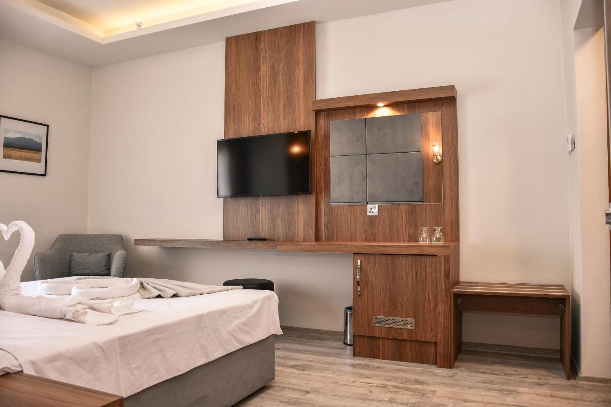 Mimoza Beach Hotel Agios Sergios Eksteriør billede