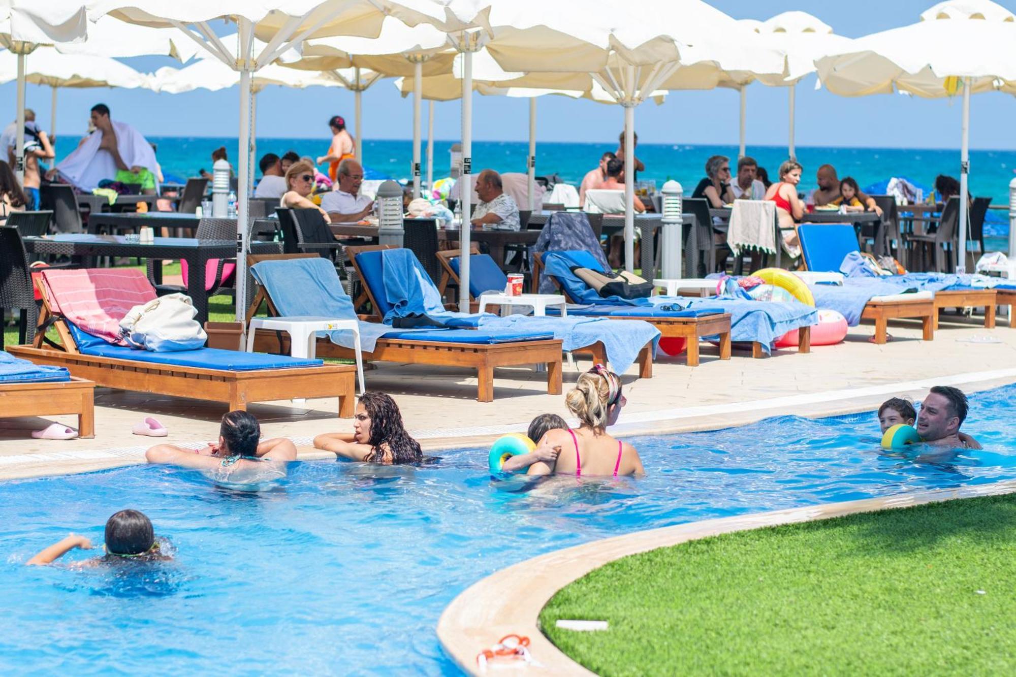 Mimoza Beach Hotel Agios Sergios Eksteriør billede
